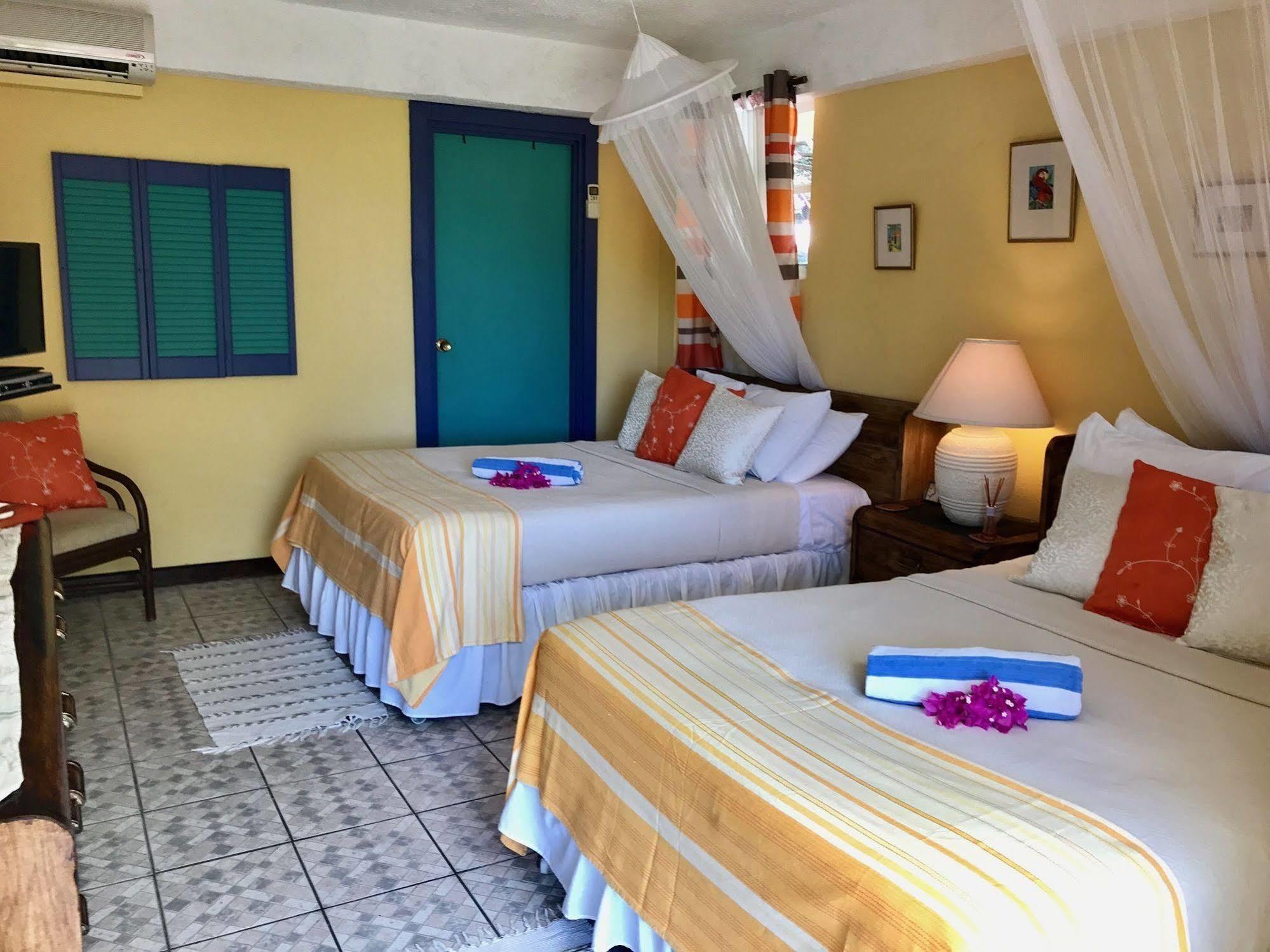 Villa Capri Cap Estate Dış mekan fotoğraf